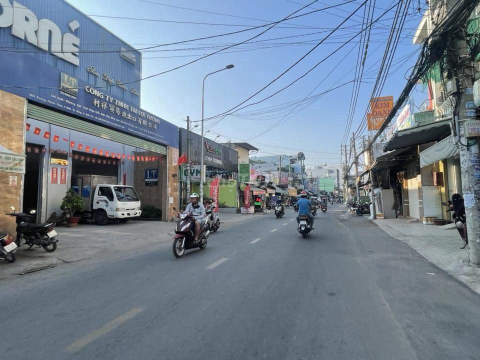 Bán nhà MT Trương Phước Phan, 5 x 16m, cấp 4, giá 8.2 tỷ. (KD sầm uất) - Ảnh 3