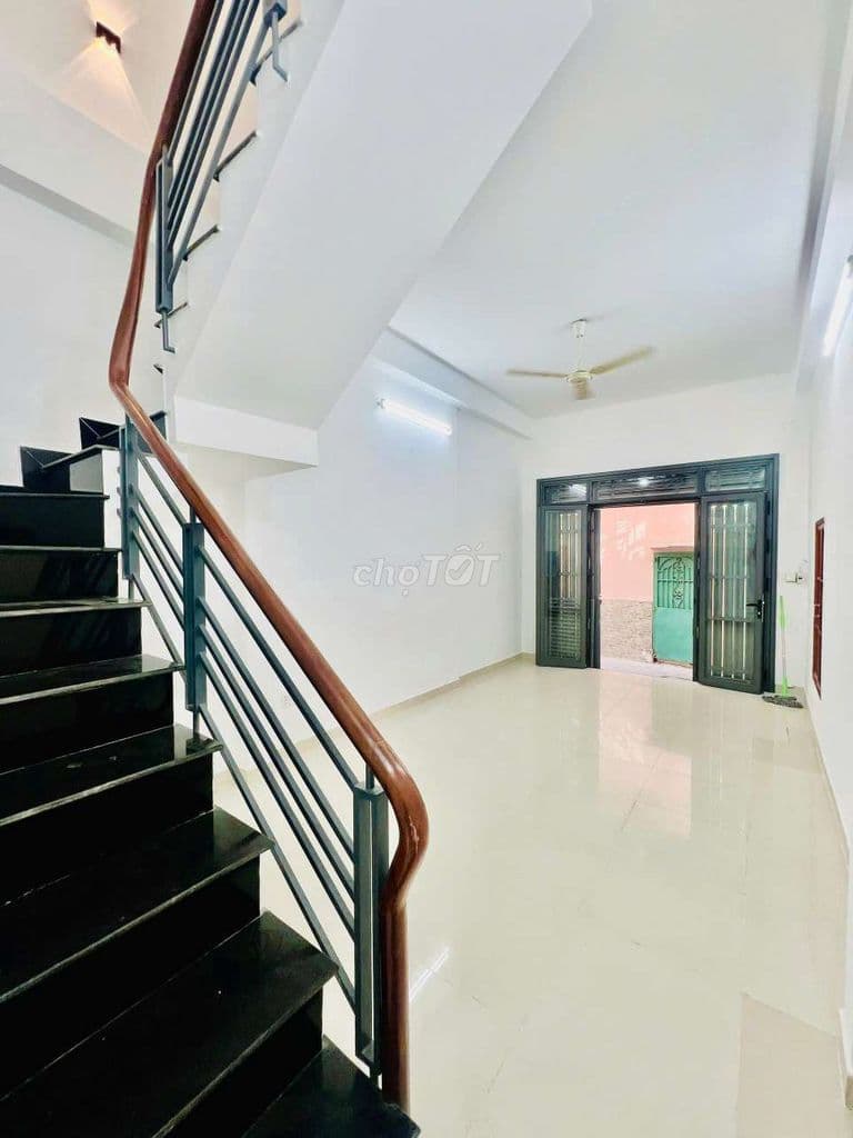 Ô TÔ CÁCH 2 CĂN 90m2 Sàn 2 Tầng 3PN Có P.Ngủ TRỆT - Ảnh 3