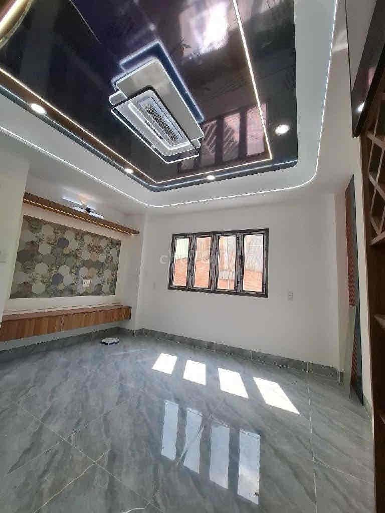 siêu phẩm mặt tiền hẻm nhựa 8m oto ngủ trong nhà