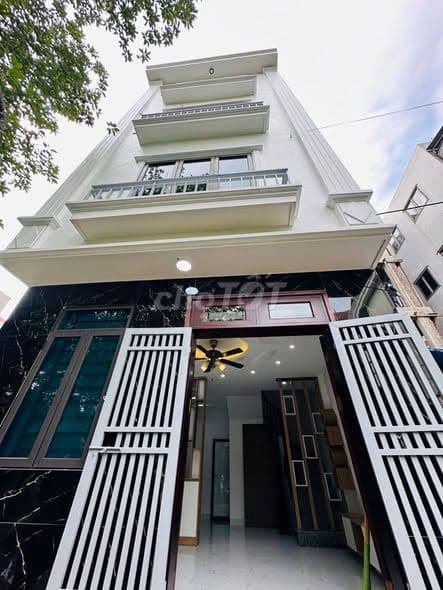 bán nhà 4 tầng Kim Chung đẹp nhỉnh 5 tỷ