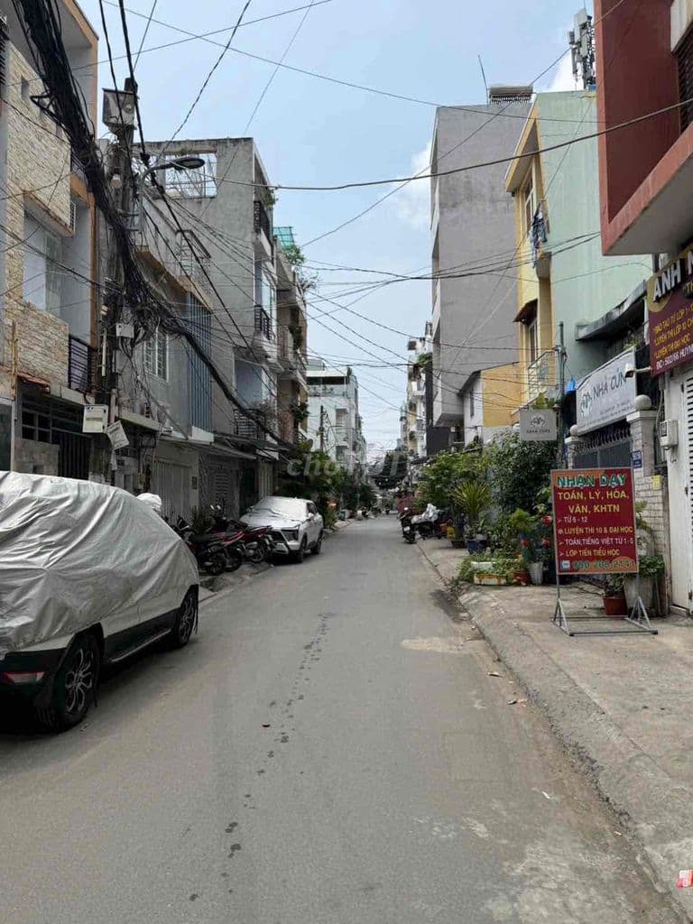 Siêu Vị Trí -5 Tầng - 11 Tỷ 6- Khu VIP Huỳnh Tấn Phát Quận 7 - Ảnh 2