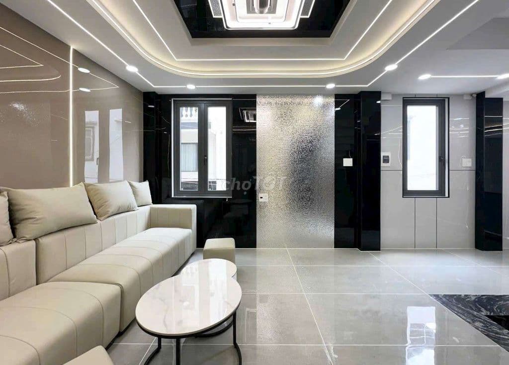 NHÀ ĐẸP 5 TẦNG ( FULL NỘI THẤT ) MÃ LÒ 4M X 13M HƯỚNG ĐÔNG NAM - Ảnh 2