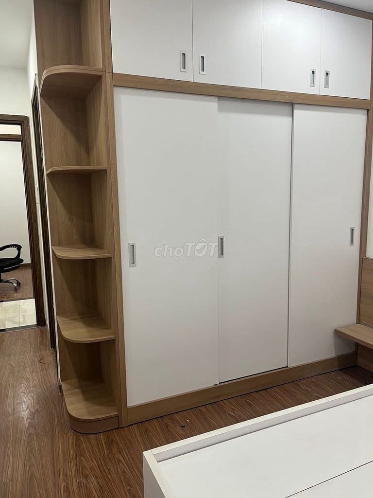 Bán Gấp HLPA có sổ sẵn, full nội thất, tầng cao, đông nam, hỗ trợ vay. - Ảnh 3