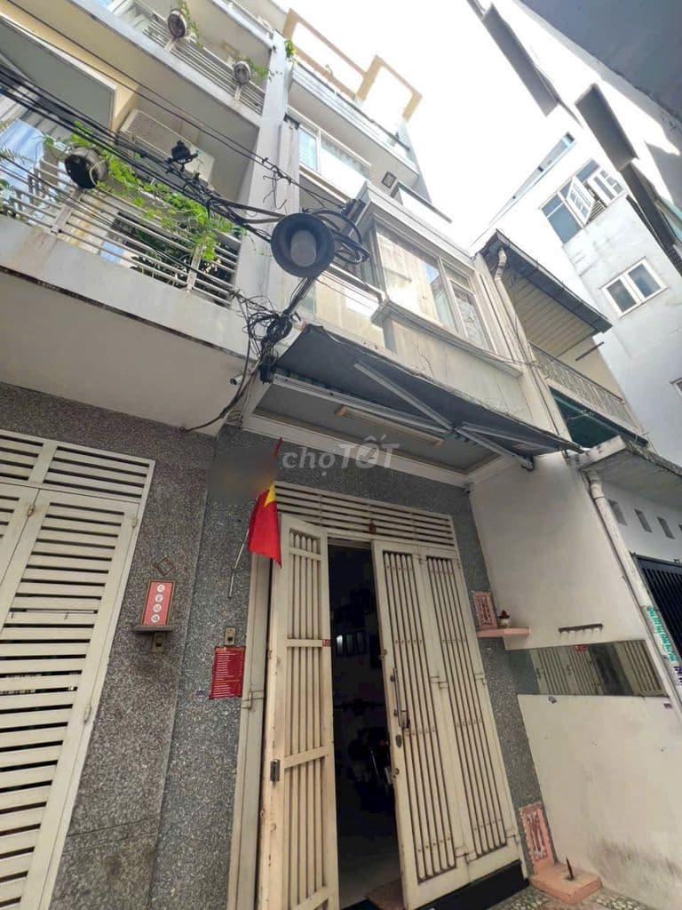 Bán nhà 3/2, diện tích 4x12, 3 tầng BTCT 4 PN, cách MT 20m, giá 6,9 tỷ