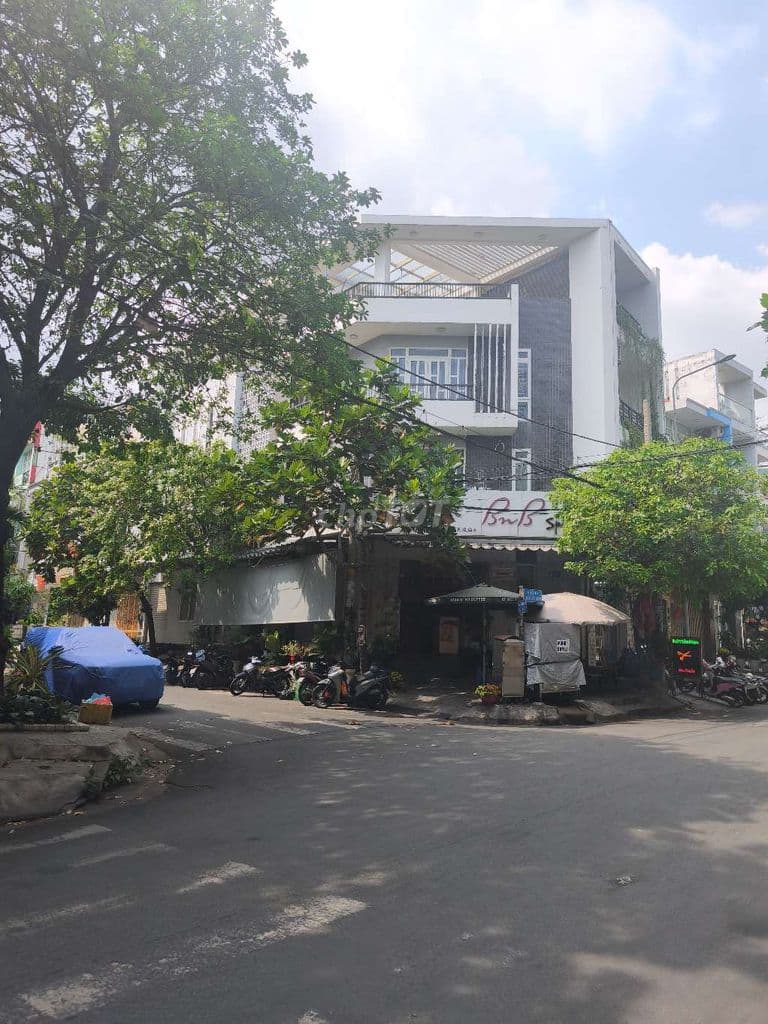 Góc 2 MT Trần Văn Kiểu 5x20 1 trệt 3 lầu