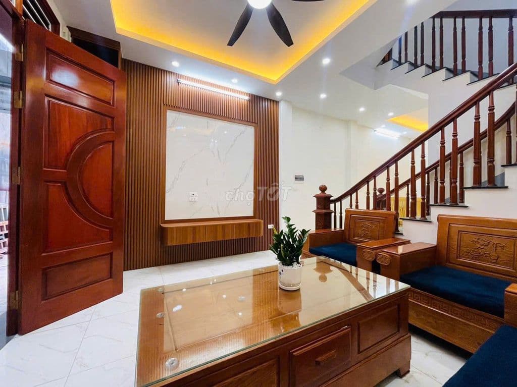 Bán Gấp Nhà Cực Đẹp Phố Quan Nhân 45m2 x 5 Tầng - Ngõ Ô Tô Giá 7.8 Tỷ - Ảnh 2