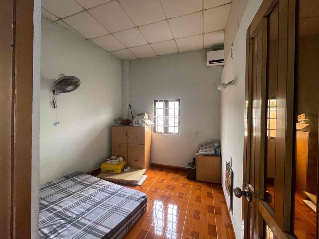 Bán nhà đường 494 Lê Văn Việt - Ảnh 3