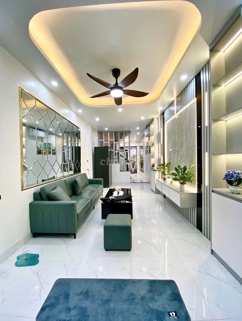 bán nhà 5 tầng trung tâm Hà Đông kinh doanh tốt