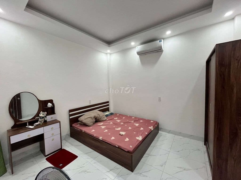 TT Cầu Giấy, 3 gác đỗ cửa, 1 ngoặt ngắn ra phố, thoáng sáng 40m*5T - Ảnh 3