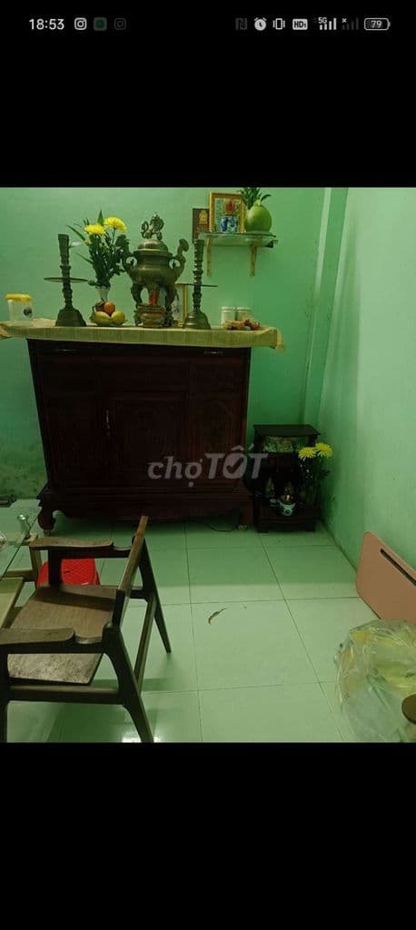 Ba Bệnh Nặng Bán Để Chữa Bệnh