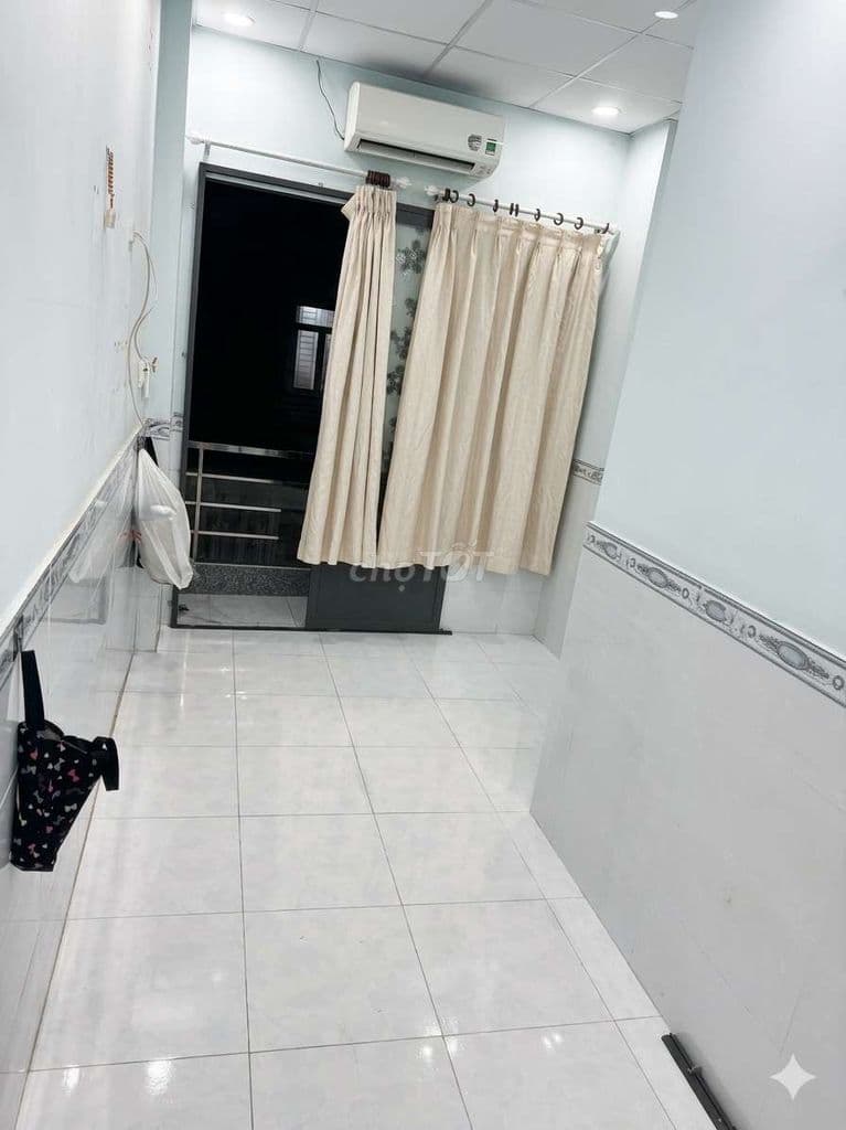 NHÀ 2 TẦNG BÌNH TIÊN - GIÁ CHỈ 2,45 TỶ - SÁT QUẬN 5 - sổ Hồng Riêng - Ảnh 3
