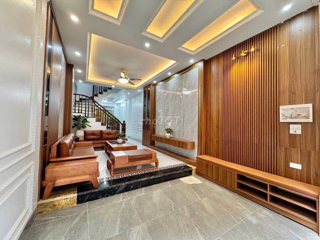 Bán nhà Bồ Đề - Gần phố - Gần bãi gửi xe - khu dân trí cao - Yên tĩnh