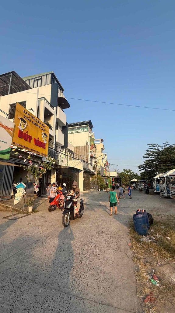 Nhà SHR Nguyễn Ảnh Thủ HXH 7M - Đúc 1 Lửng 3 Lầu 4PN