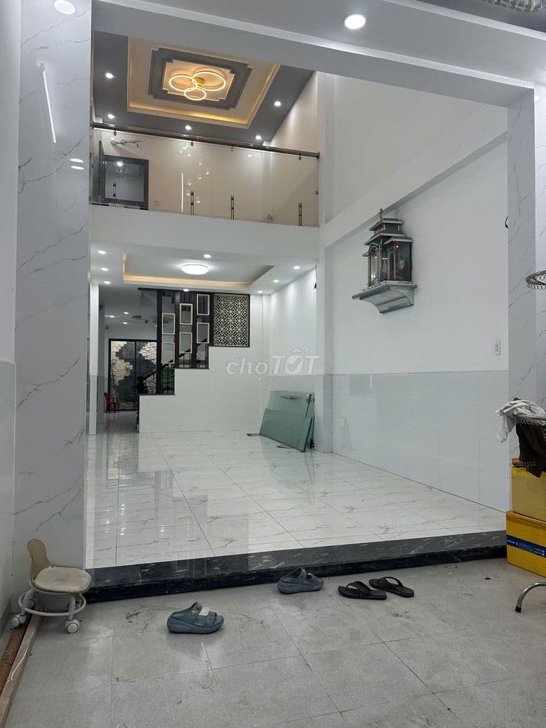 Bán nhà mặt tiền kinh doanh đường Tân Quý, cách Aeon Tân Phú 500m. - Ảnh 2