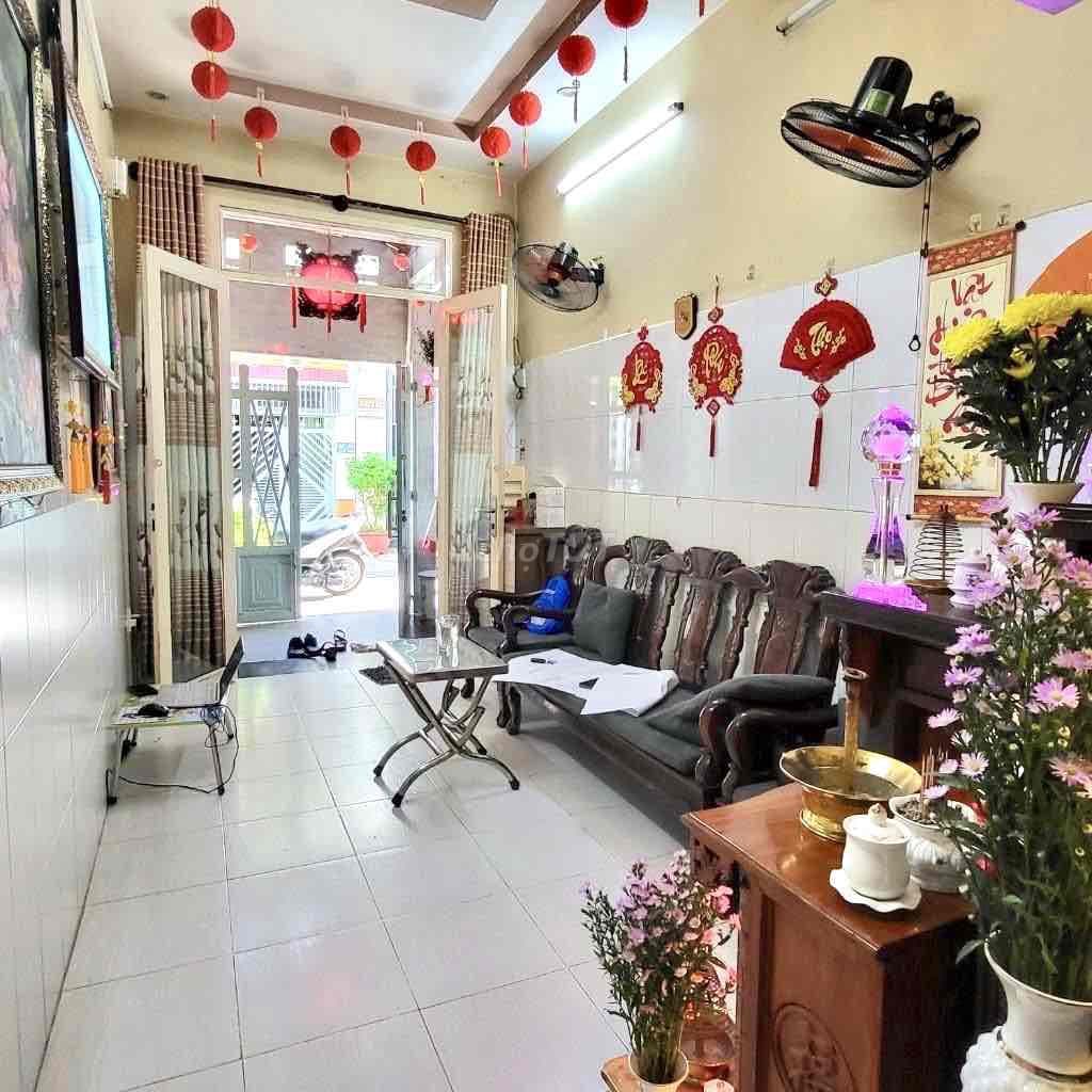 Bán nhà cách 3 căn ra mt xe hơi Tôn Thất Thuyết,,Bến vân đồn,. - Ảnh 3