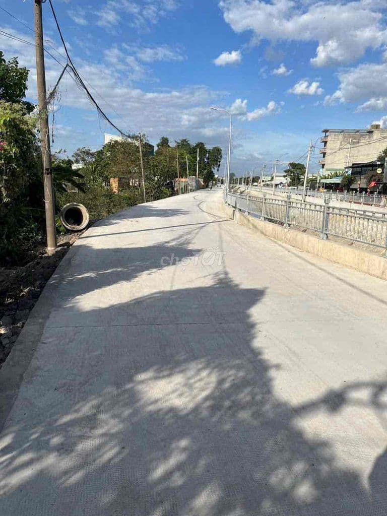 Đất mặt tiền kênh An Phú Đông 10 4tỷ35 Q.12 - Ảnh 3