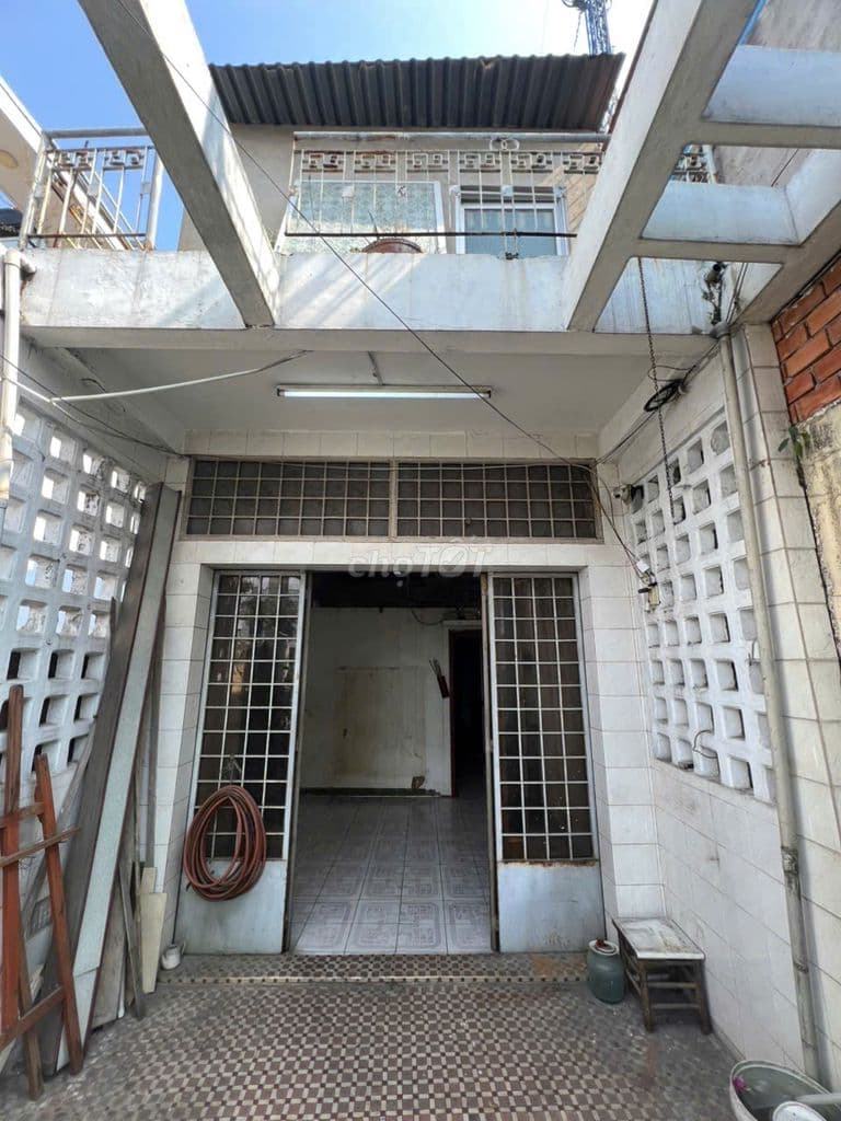 HHMG 3%- MT kinh doanh 403 Hưng Phú, P.Chánh Hưng. DT 80m2