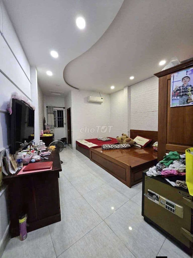 HẺM XH HẬU GIANG NGAY CHUNG CƯ HIM LAM CHỢ LỚN - Ảnh 3