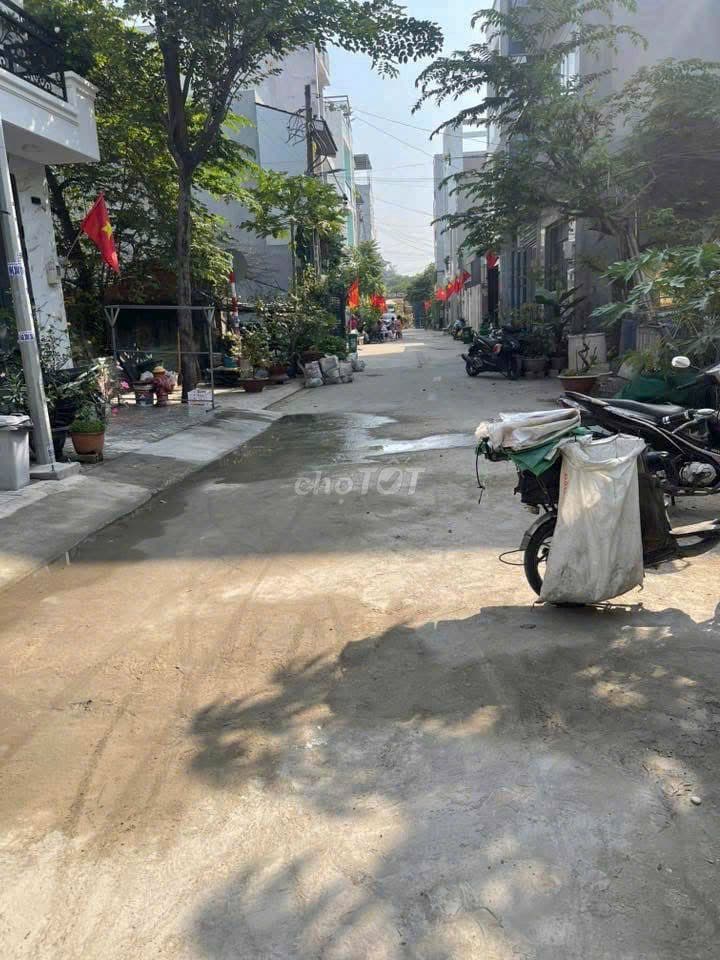 Đất 4x18 An Phú Đông,Ngay đại học nguyễn tất thành - Ảnh 2