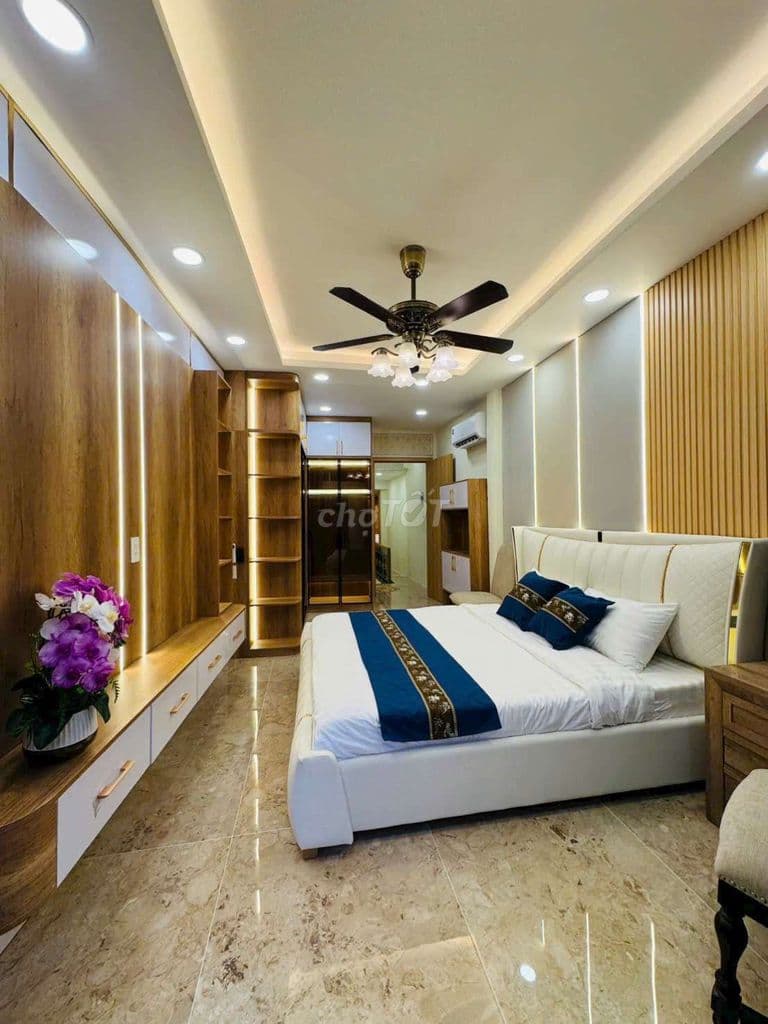 Nhà đẹp 2 tầng, 3PN hẻm xe hơi 737/16 Lạc Long Quân - Ảnh 3