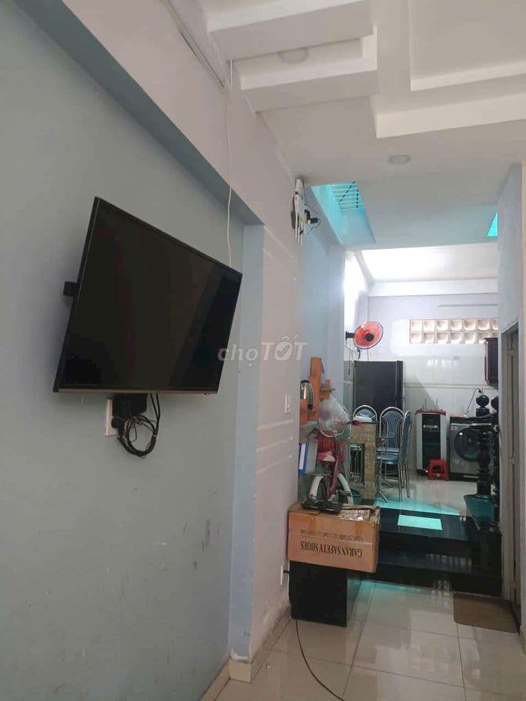 Nhà sổ hồng riêng thạnh Lộc 38. 4*12m. 1 lầu. giá 3tỷ2