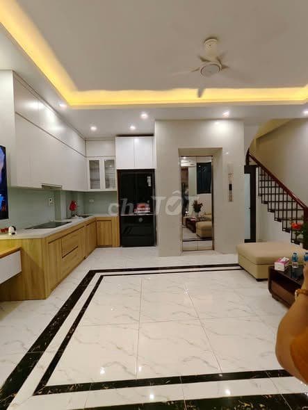 Nhà Trương Định 5 tầng, DT 33m2, MT 5.5m - Ảnh 2