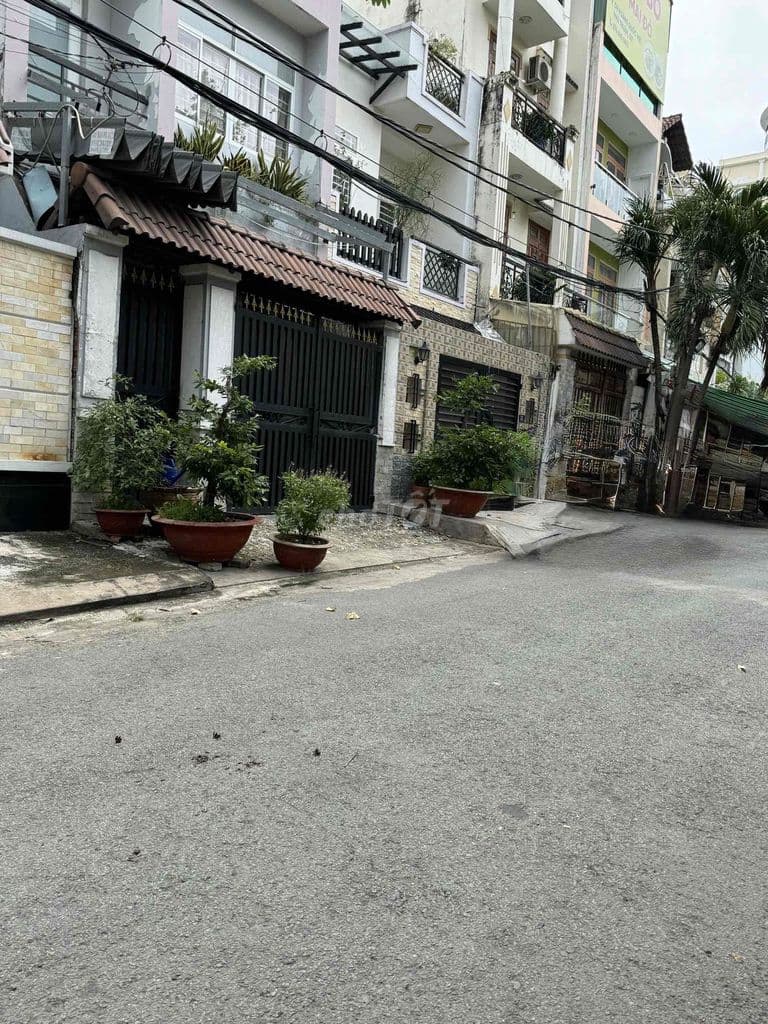 LÔ ***, 80M2 , HOÀNG QUÓC VIỆT, Q.7, CHỈ 8.5! TỶ.