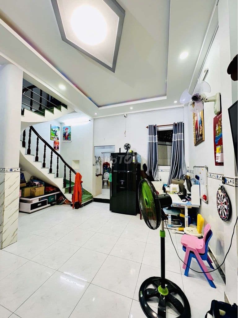 Nhà Bán sát mặt tiền Trần Tấn - Tân Phú - 38m2 - sổ hồng riêng giá tốt - Ảnh 3