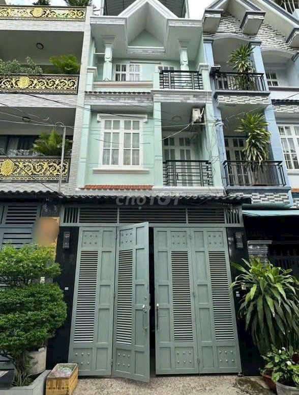 Chính chủ cần bán nhà hẻm xe hơi ngay siêu thị Aeon