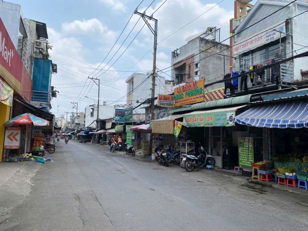 Nhà mặt tiền chợ Tân Phú Cường - Phan Văn Hớn - Tân Thới Nhất, Quận 12