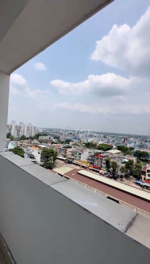Bán căn hộ chung cư Thái Sơn, ngay Ngã tư Bà Hom. sổ hồng riêng