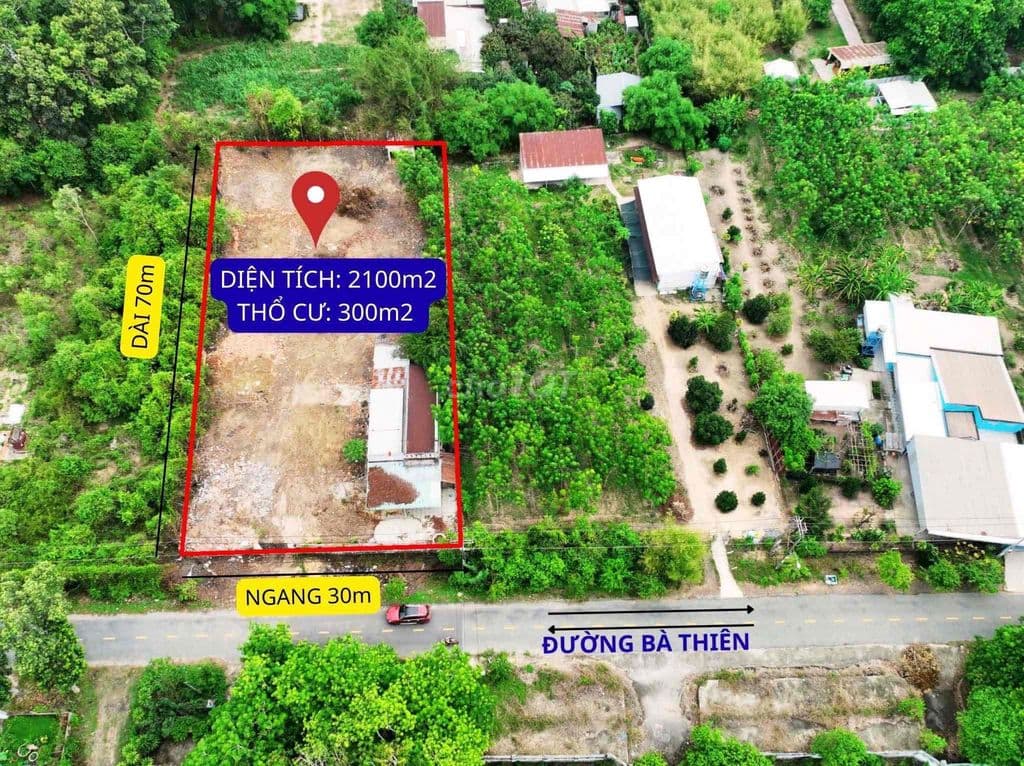 CHỦ CẦN BÁN GẤP LÔ ĐẤT LỚN 2100m2 TẠI XÃ NHUẬN ĐỨC , CỦ CHI. SHR