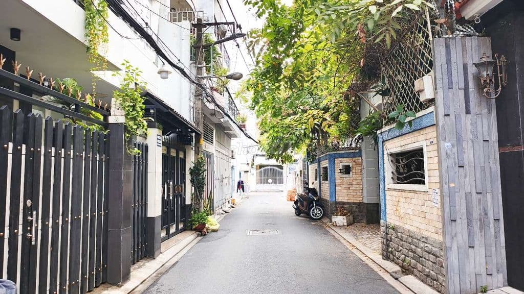 Bàu Cát hẻm xe hơi thông đất vuông 3 tầng 3 phòng ngủ - Ảnh 2