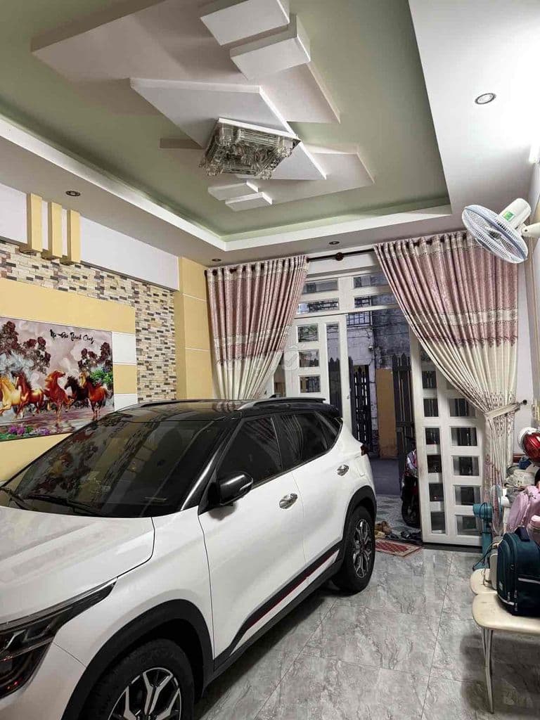 GẦN CHỢ HẠNH THÔNG TẤY • 3TẦNG • HXH • GIÁ 6.X TỶ