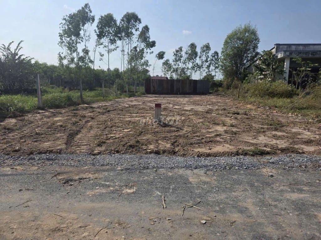CHỦ BÁN ĐẤT TRUNG LẬP HẠ-SHR-THỔ CƯ FULL 161M² GIÁ 800TR CÒN BỚT