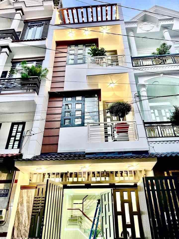 QUẬN 12. NHÀ PHỐ 3 TẤM HẺM XE HƠI THÔNG GẦN CHỢ HL 80B