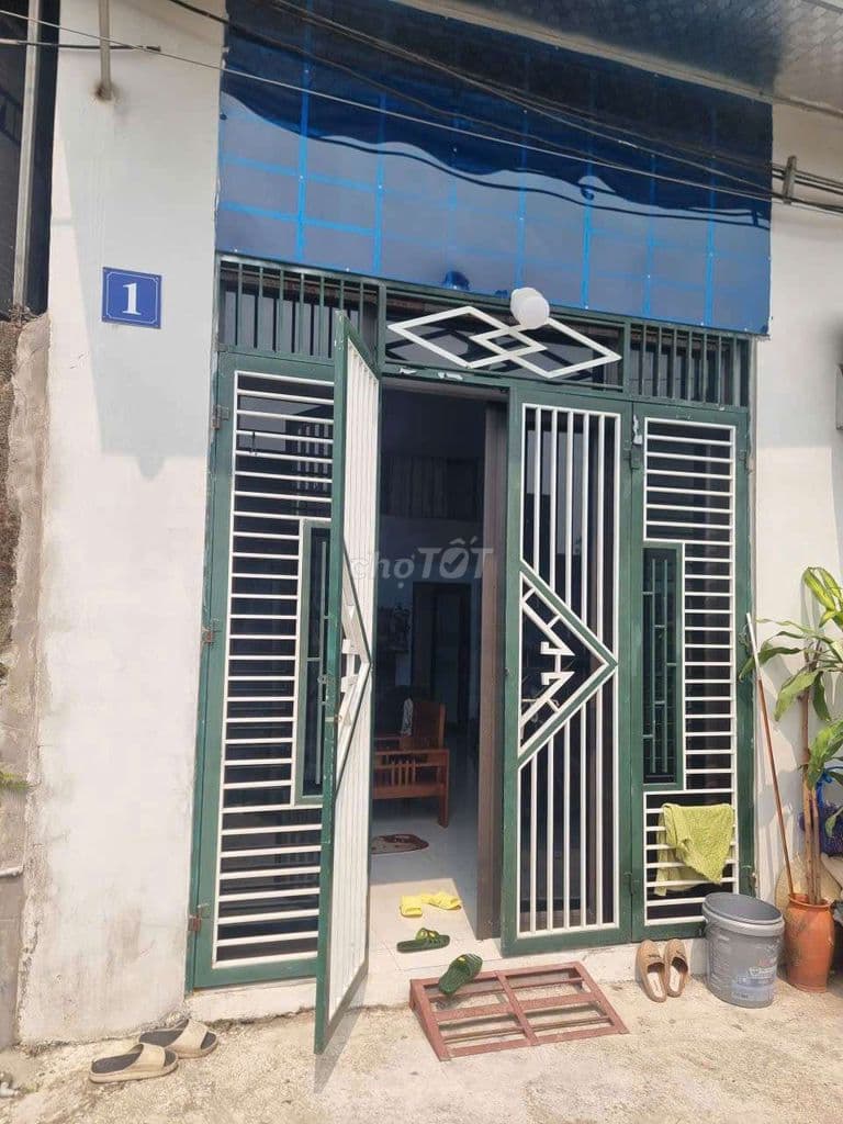 cần bán nhà