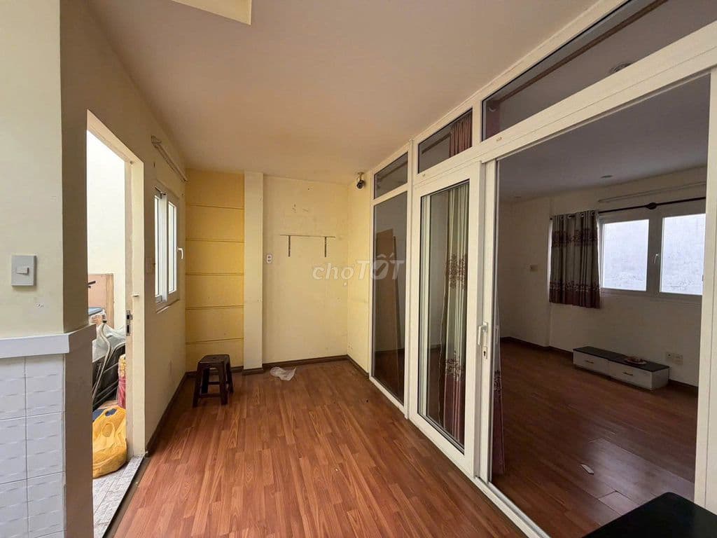 Nhà HXH Đường Cộng Hòa,P.4,Tân Bình 72m2, 3 lầu giá chào 11.8 tỷ - Ảnh 2