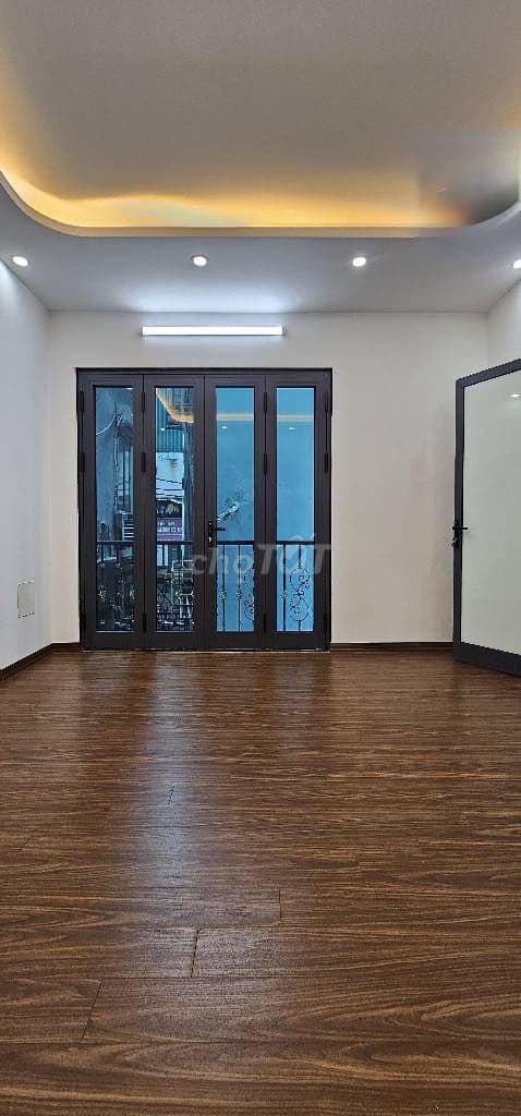 LÔ GÓC KINH DOANH-OTO TRÁNH DỪNG ĐỖ-NỘI THẤT ĐẸP VỀ Ở LUÔN. - Ảnh 3