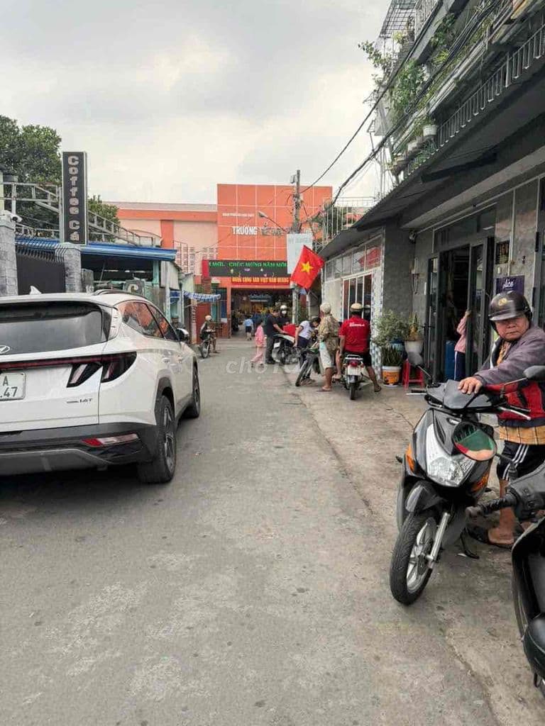 bán lô đất gần Chợ Linh Xuân cách quốc lộ 1 k vào 30 m - Ảnh 3