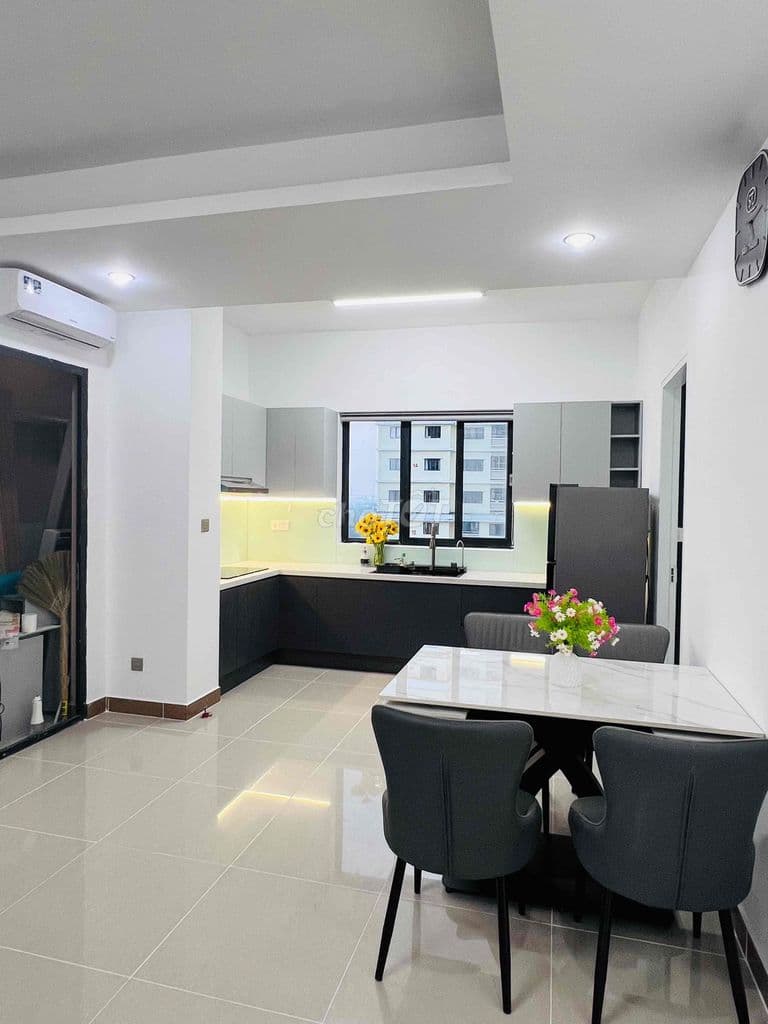 BÁN CH ERA TOWN 2PN GIÁ 3.050 tỷ SHR