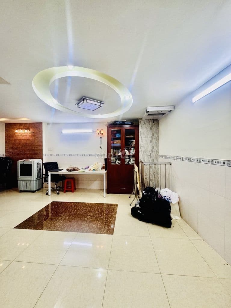 Hiếm chỉ 5.x tỷ – nhà mới 5 tầng hẻm ô tô Văn Thân Q6 – 50m² – nở hậu - Ảnh 2