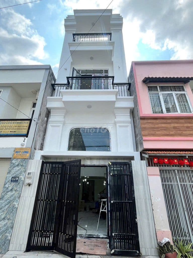 NHÀ MỚI XÂY SÁT MẶT TIỀN QL13 - HBP - NGAY NGÃ 4 BP - Ảnh 2