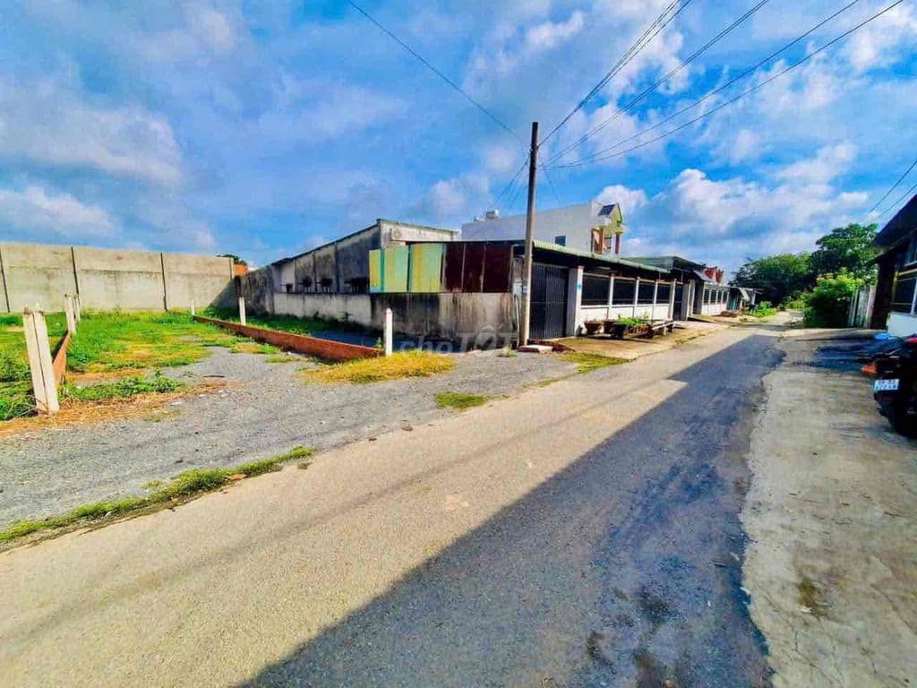 Bán lô đất 150m2 thổ cư mặt tiền Lê Thi Nghiên,kinh doanh buôn bán - Ảnh 2