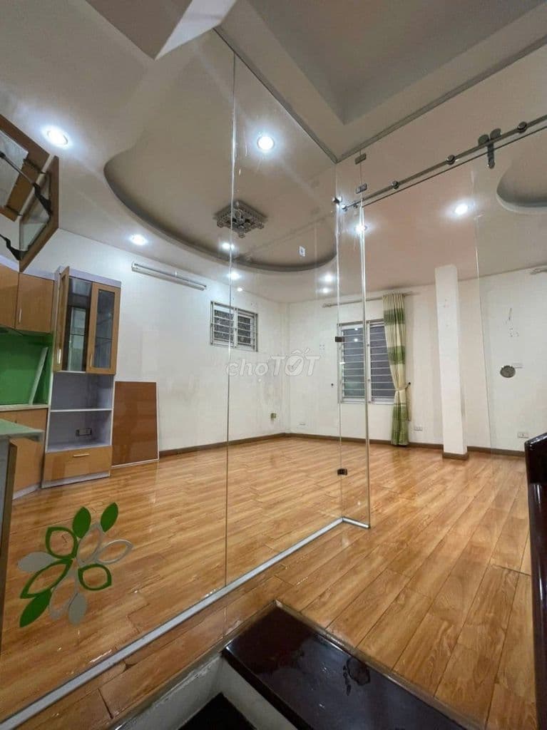 Gần Tây Hồ, LÔ GÓC - 42m2 x 6MT x 5T , Nhà mới tinh . Ở ngay ! - Ảnh 2
