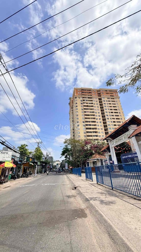 Nhà Hẻm xe hơi đường Trương Phước Phan, 48m2 ( 4 x 12 ) Trệt Lửng 2PN