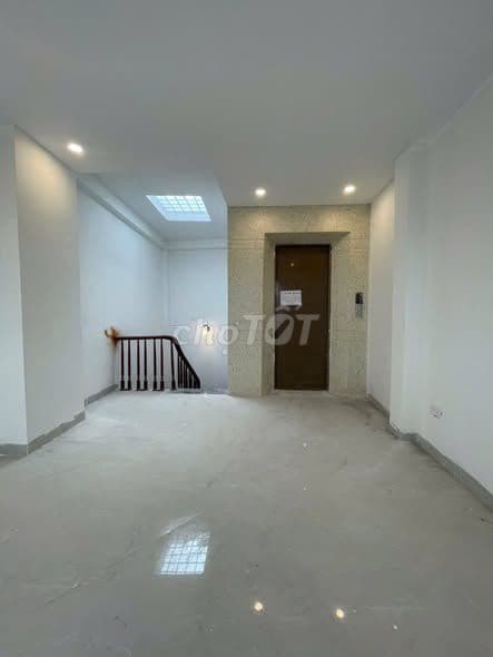 bán nhà đẹp 6 tầng Long Biên ô tô đỗ cổng - Ảnh 3