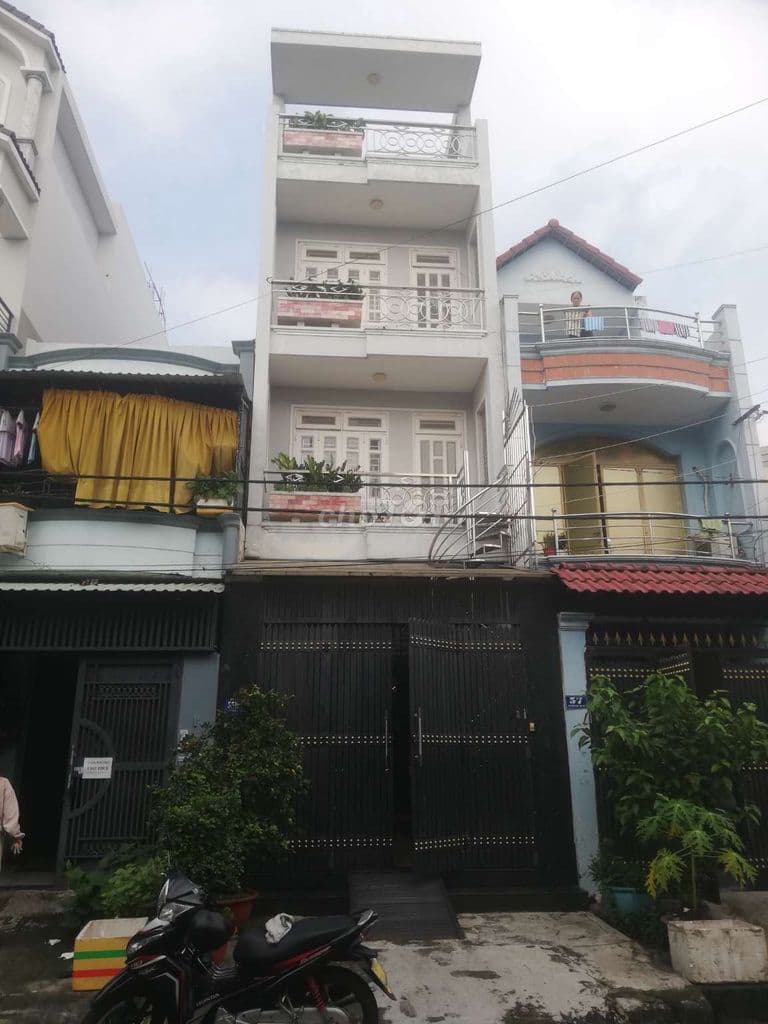 Bán nhà mặt tiền duong D10 P Tây Thạnh Tân Phú