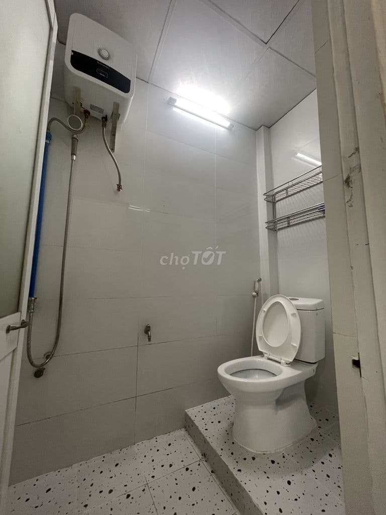 🏡 NHÀ ĐẸP – SỔ HỒNG RIÊNG – GIÁ CHỈ 2 TỶ 150 TRIỆU – QUẬN 7 🏡 - Ảnh 2