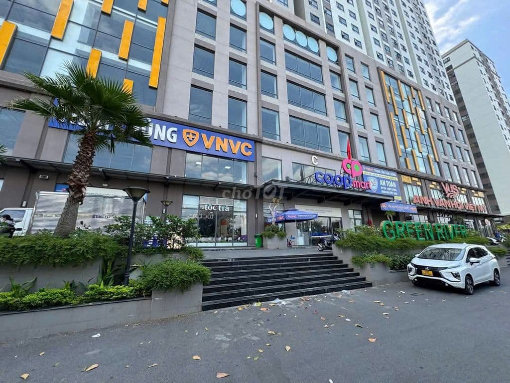 Chính chủ bán green river quận 8, dt65m2 2pn 2wc giá 2.8 tỷ. view đẹp